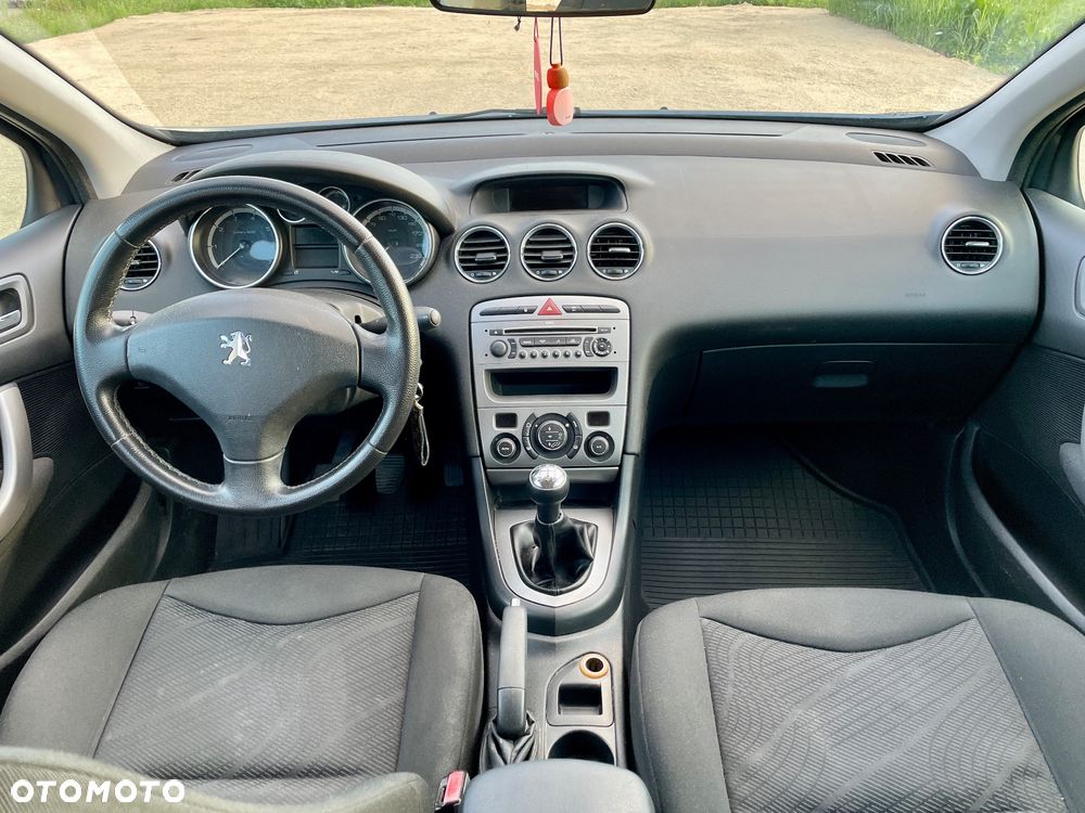 Peugeot 308 1.6 Premium - 17