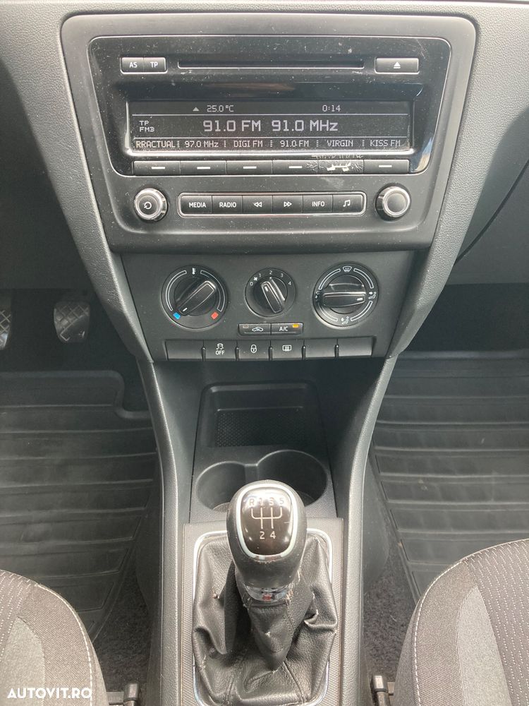 Skoda RAPID 1.6 TDI Active - 6