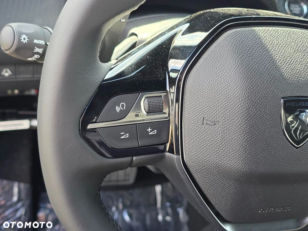 Peugeot 2008 PureTech mHEV Allure e-DCS6 - 16