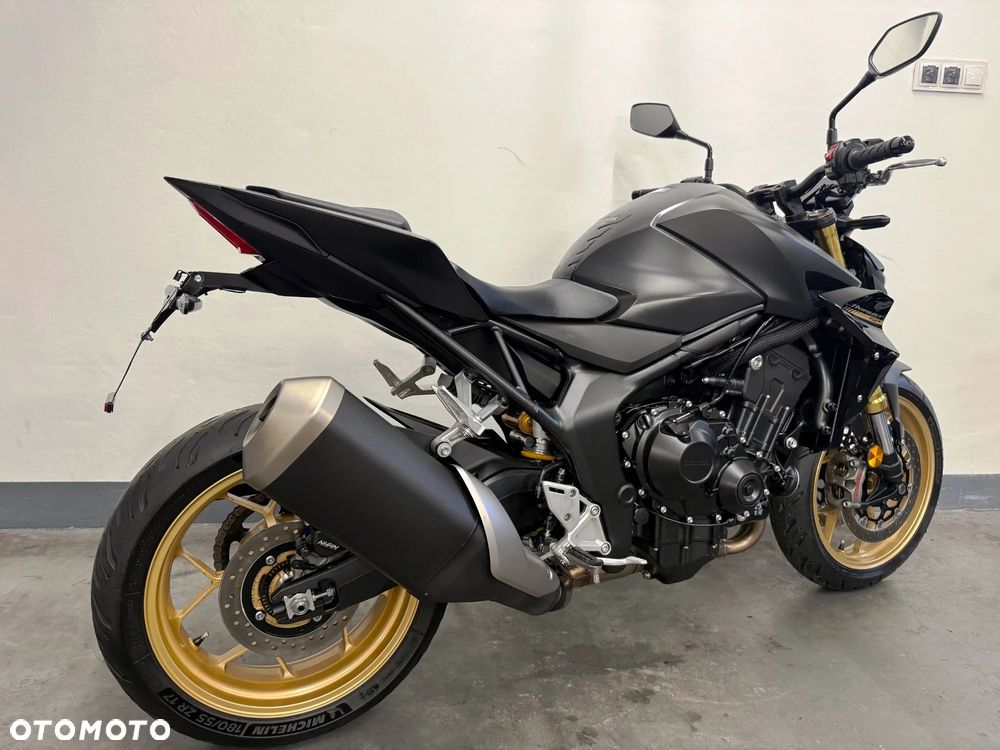 Honda Hornet - 3