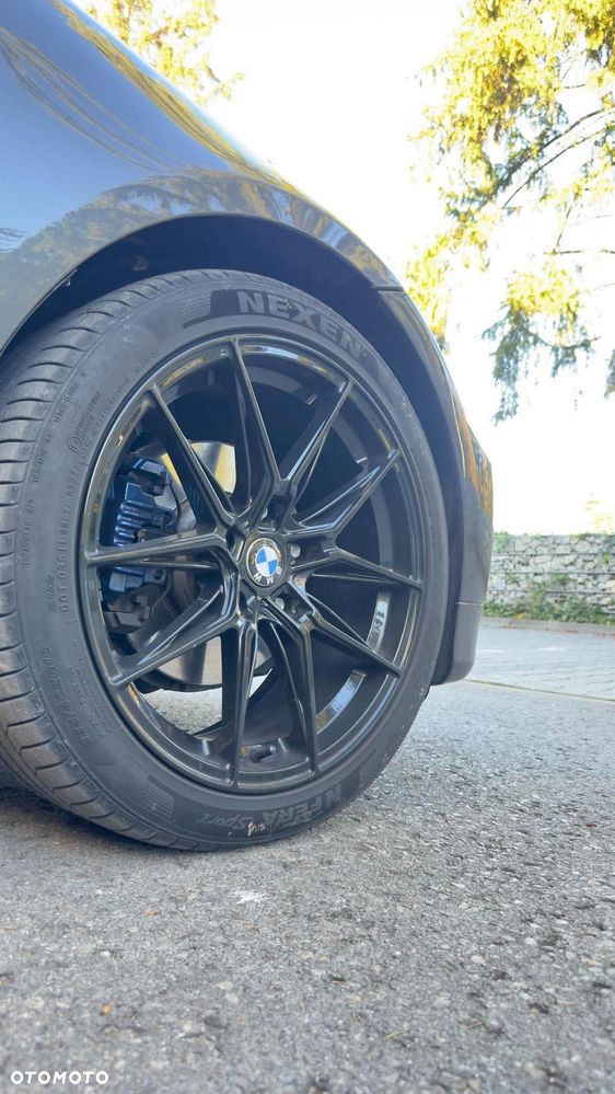 BMW Seria 3 - 16