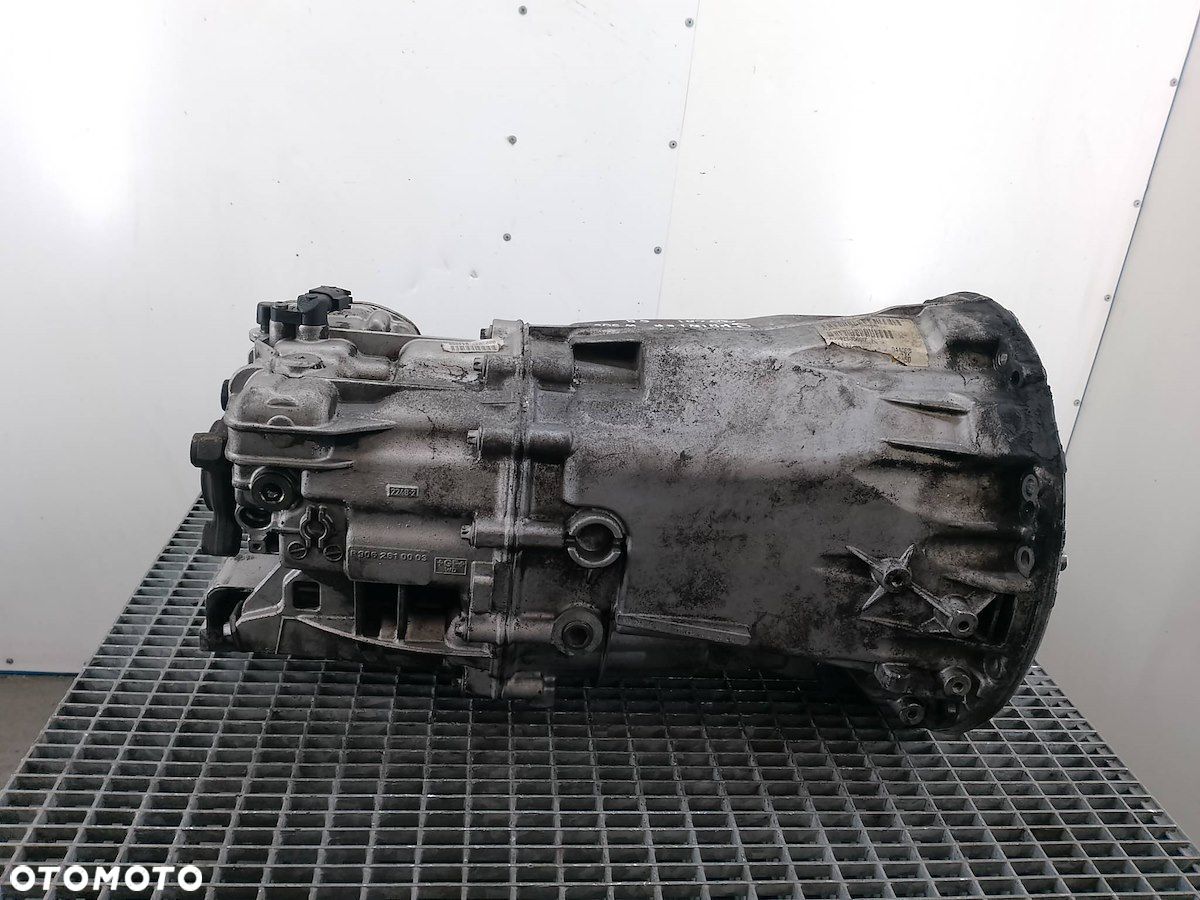 SKRZYNIA BIEGÓW MANUALNA MERCEDES SPRINTER W906 711685 3.0 CDI - 1