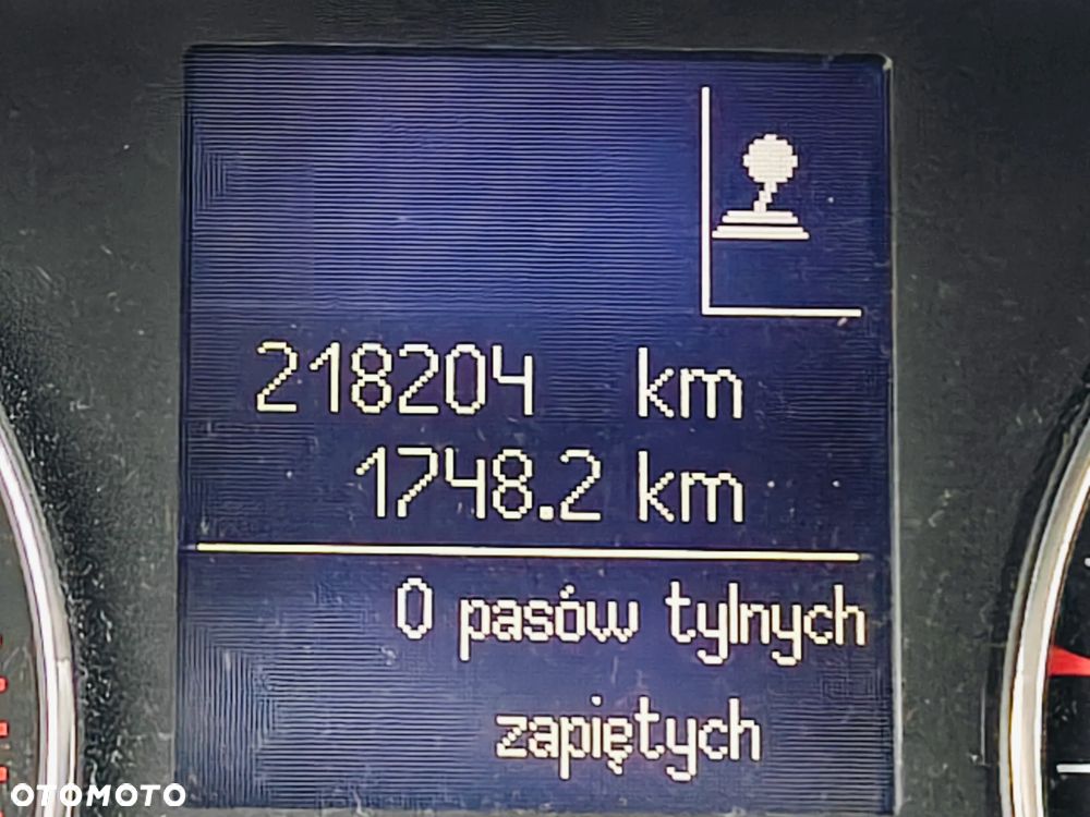 Renault Laguna 2.0 dCi FAP Initiale - 21