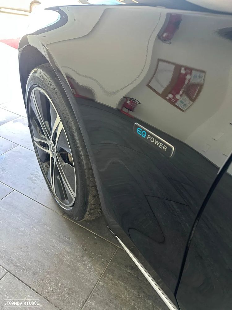 Mercedes-Benz C 300 e Avantgarde - 8