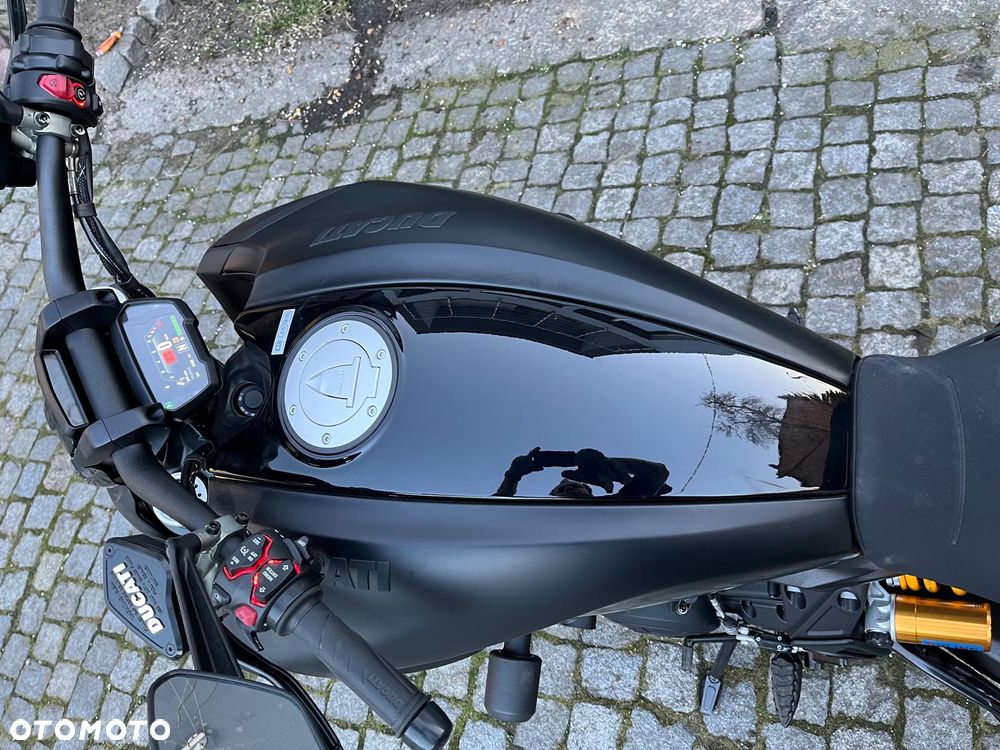 Ducati Diavel - 8
