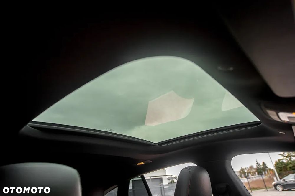 Mercedes-Benz CLA 220 Shooting Brake 7G-DCT AMG Line - 21