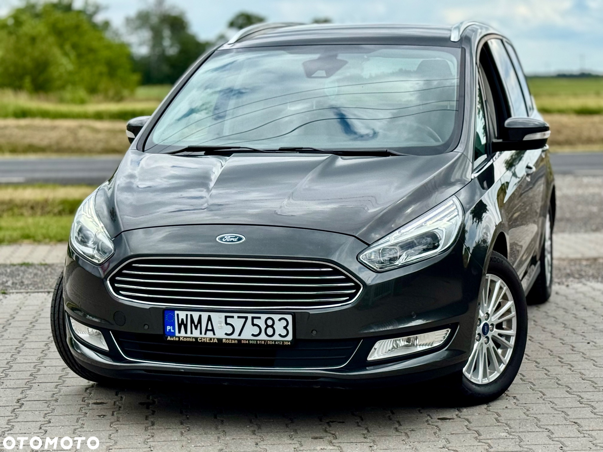 Ford Galaxy 1.5 EcoBoost Titanium - 25