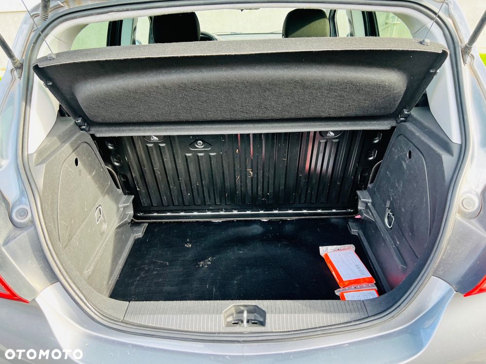 Opel Corsa - 26