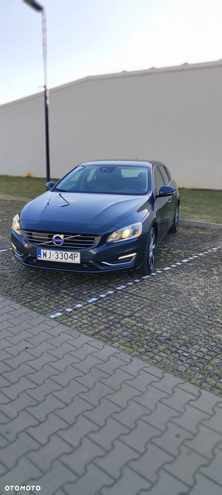 Volvo V60 - 2