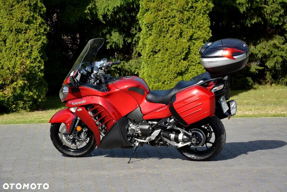 Kawasaki GTR - 5