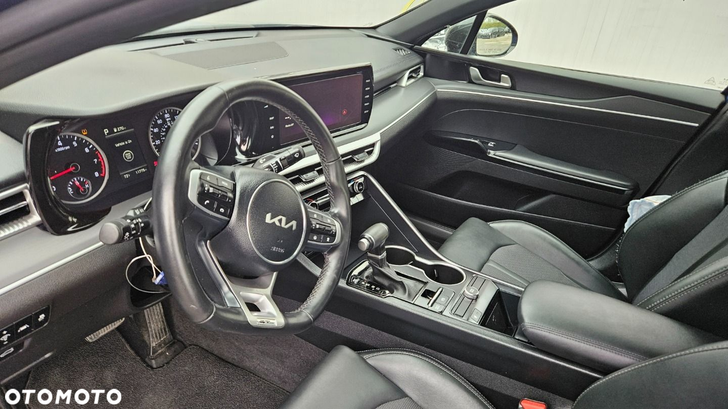 Kia Inny - 35
