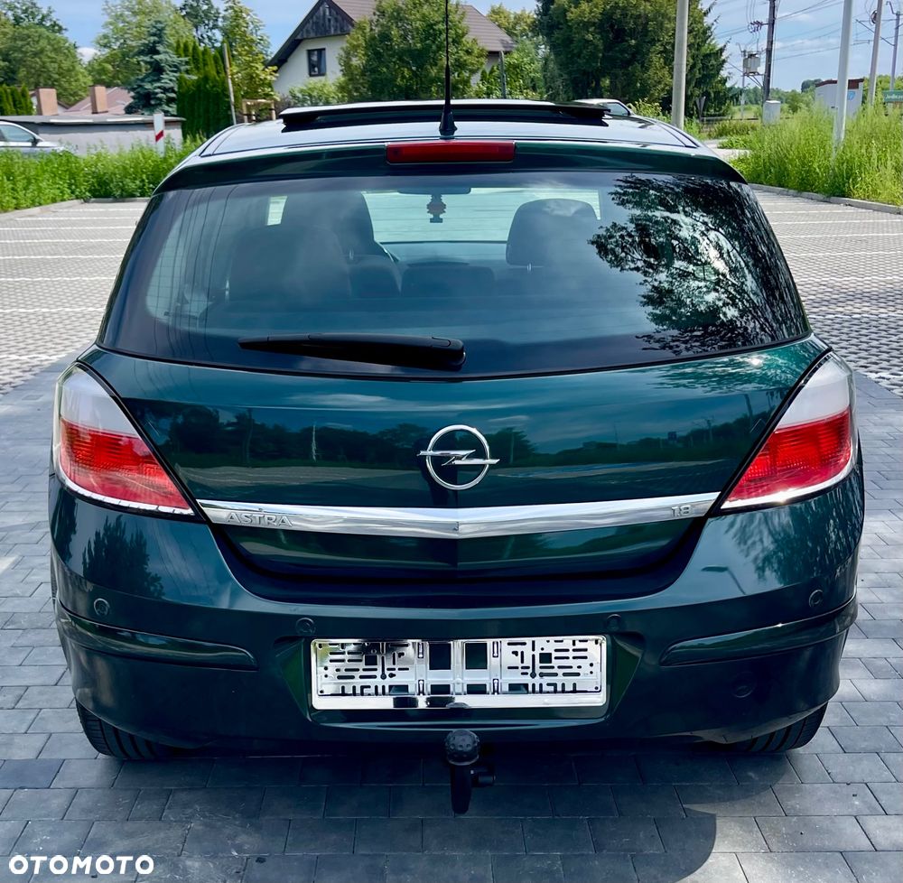 Opel Astra 1.8 Edition Plus - 8