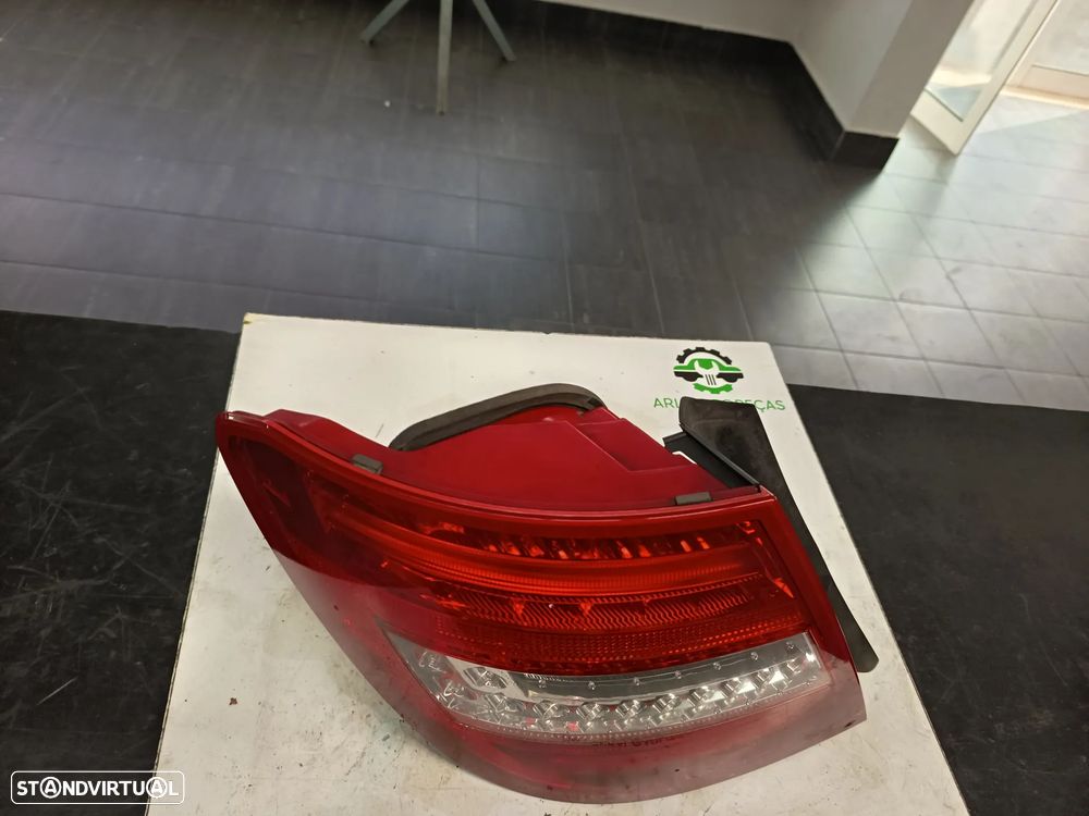 Farolim traseiro Mercedes W204 2011 Ref: A204 820 62 64 - 3