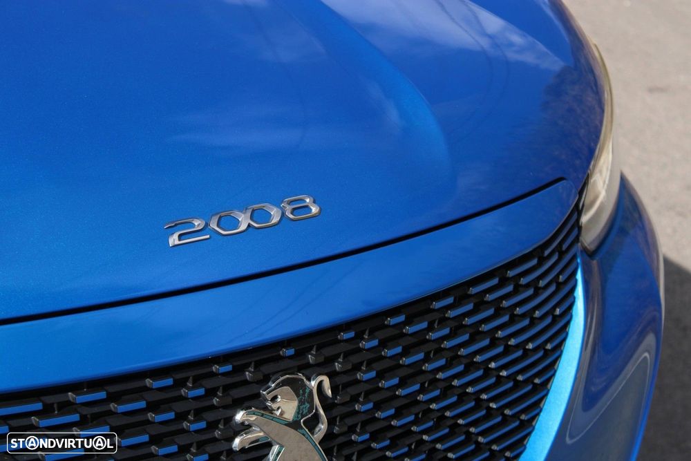 Peugeot e-2008 GT Pack - 11
