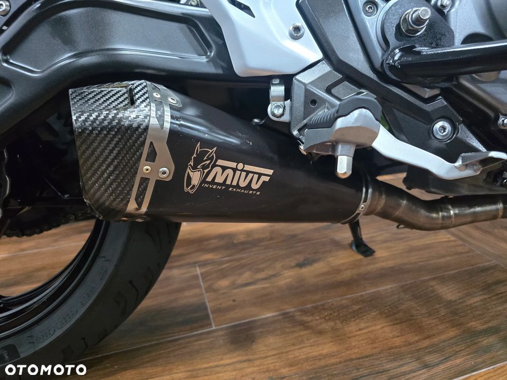 Kawasaki Z 650 - 23