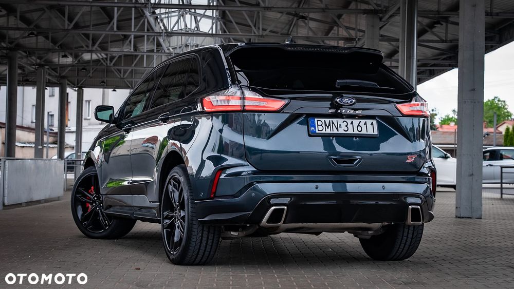 Ford Edge - 2