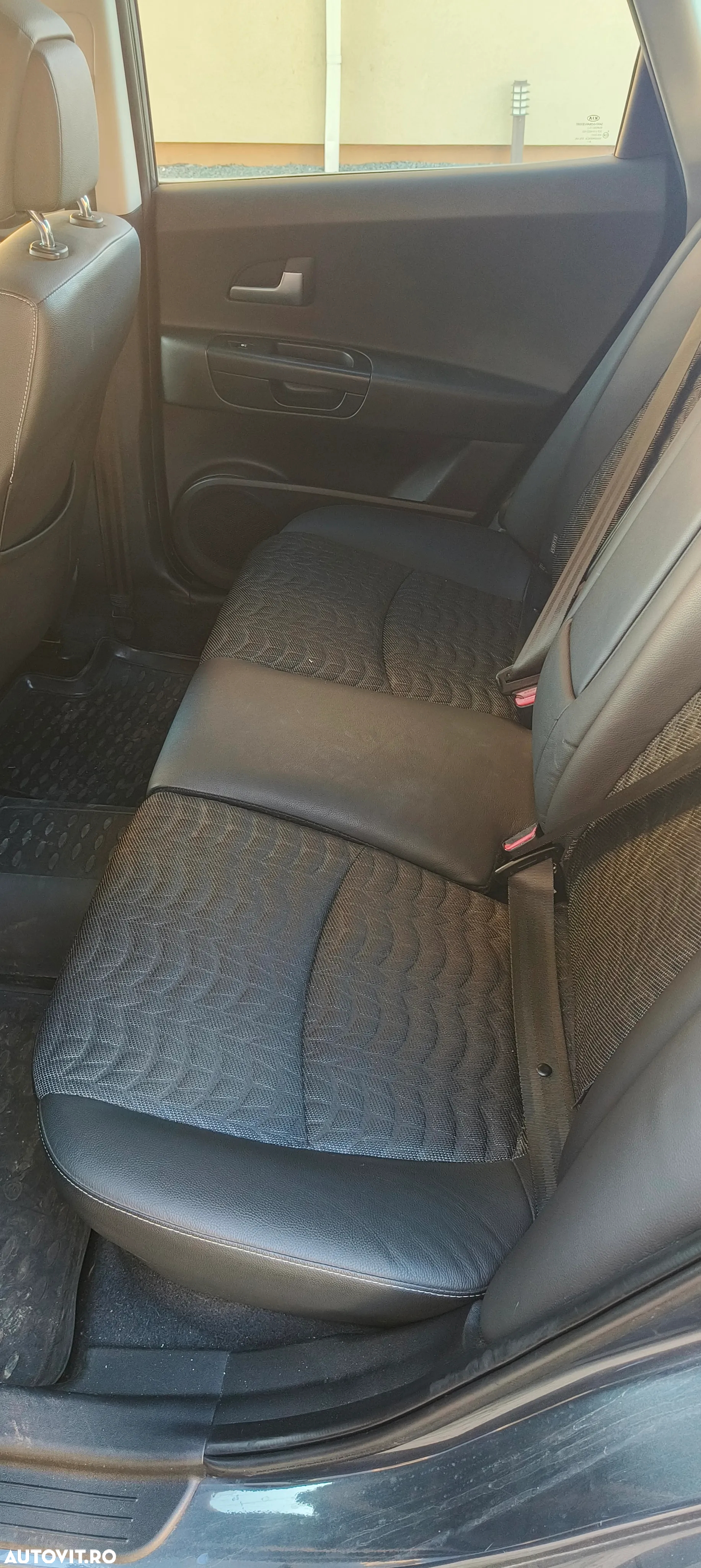 Kia Ceed 1.6 CRDi SW Edition 7 - 7