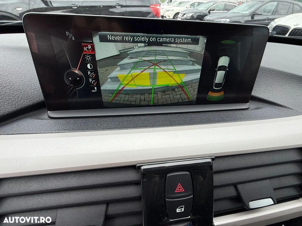 BMW Seria 3 325d Aut. Advantage - 17