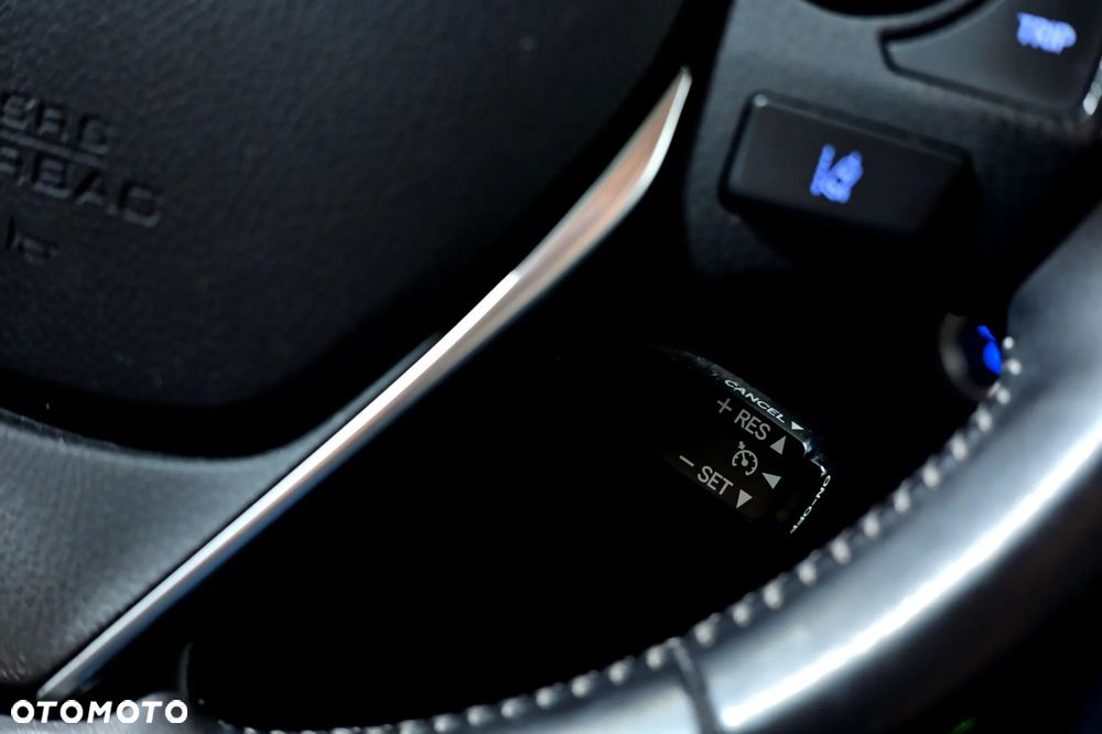 Toyota Auris - 29