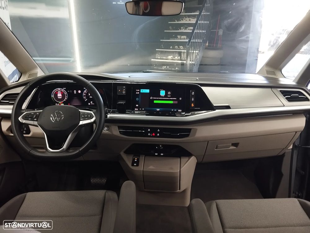Volkswagen Multivan 1.5 TSI e-Hybrid Life DSG — fotografia 16