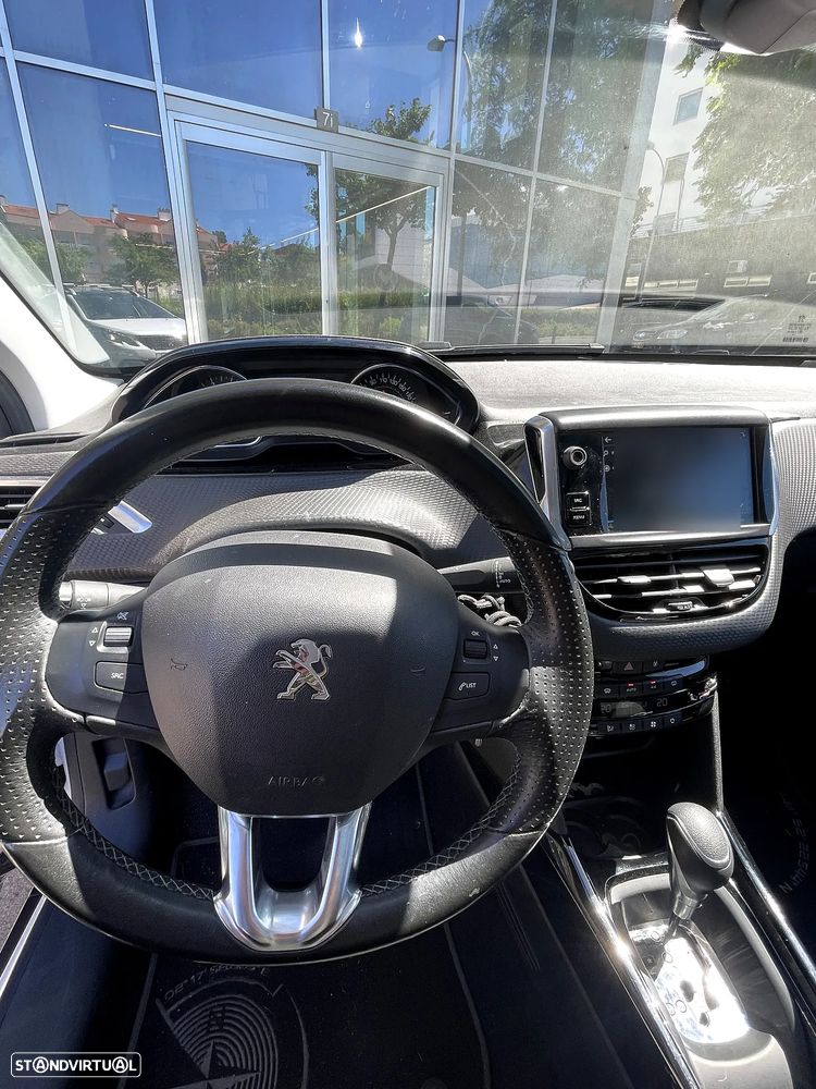 Peugeot 2008 PureTech 110 Stop&Start EAT6 Crossway - 18