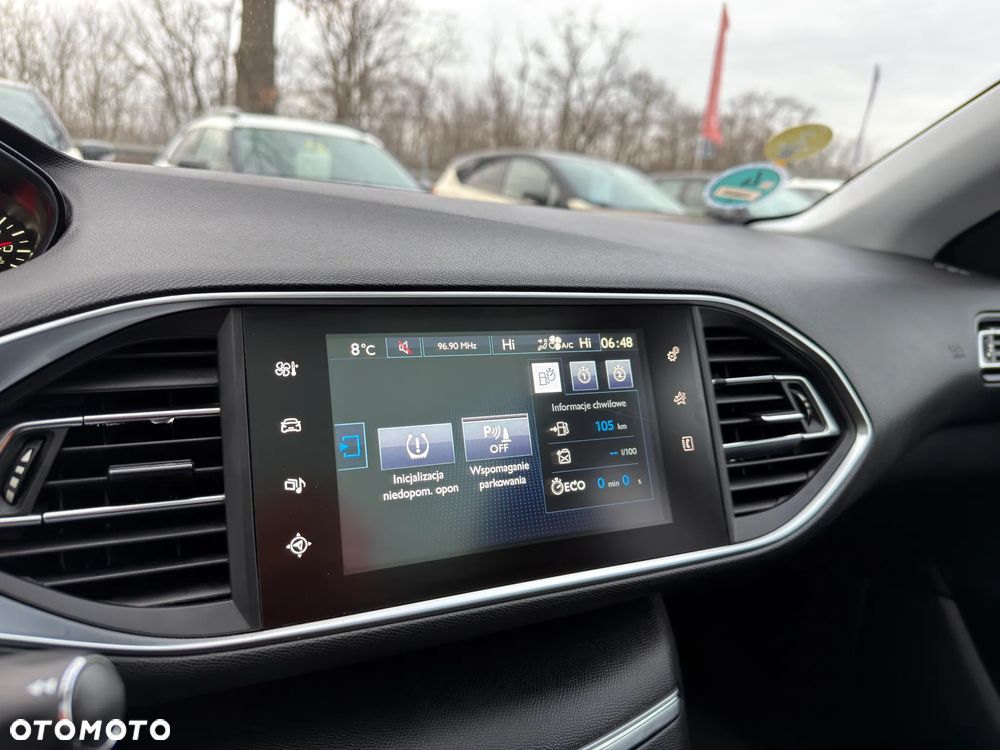 Peugeot 308 1.6 BlueHDi Allure S&S - 30