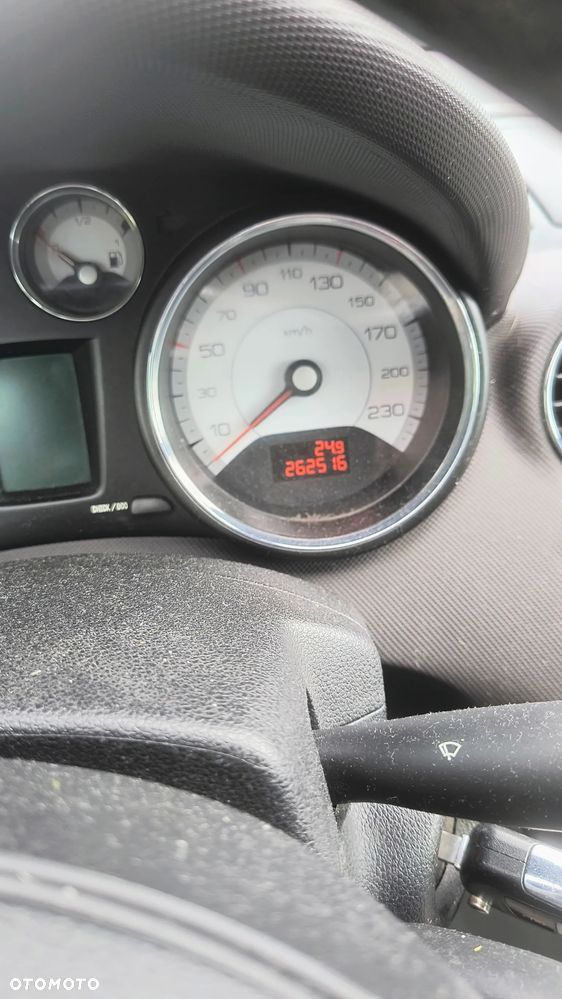 Peugeot 308 - 13