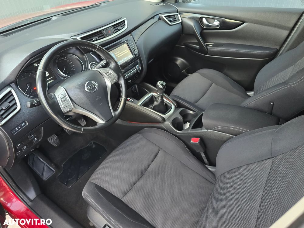 Nissan Qashqai 1.5 DCI TEKNA - 6