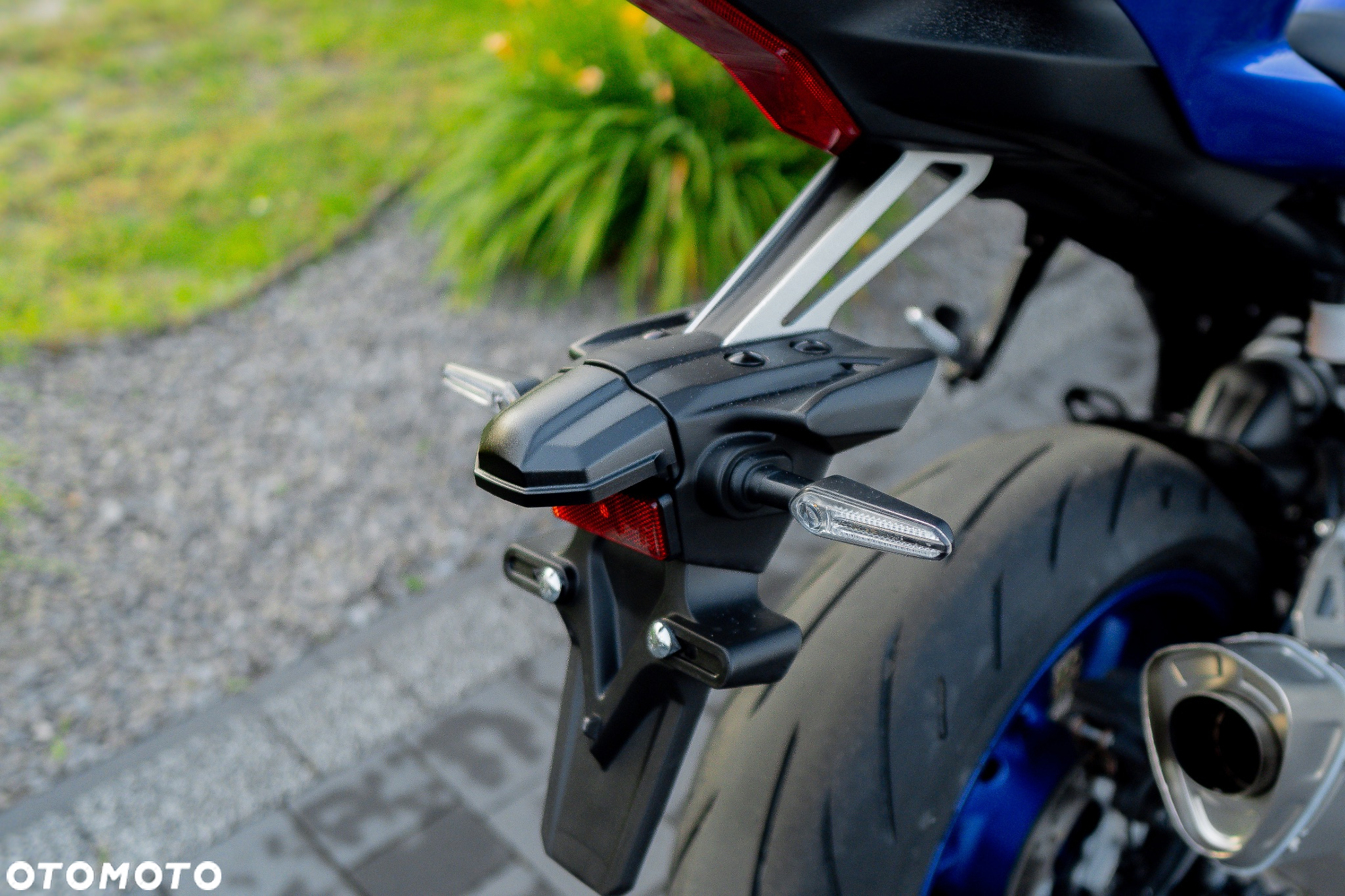 Yamaha R7 - 22