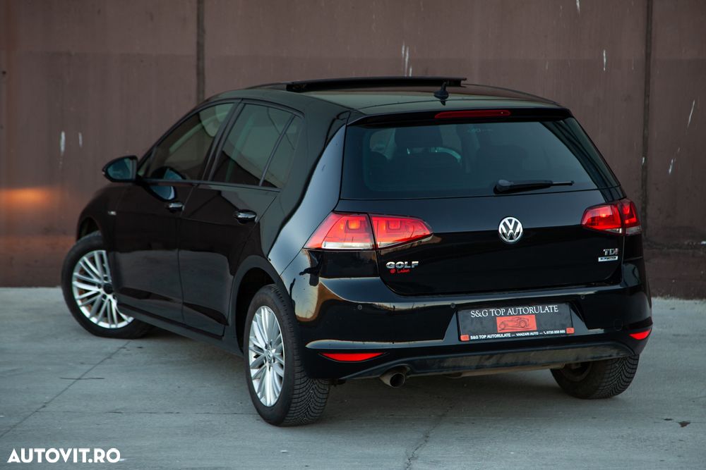 Volkswagen Golf - 5