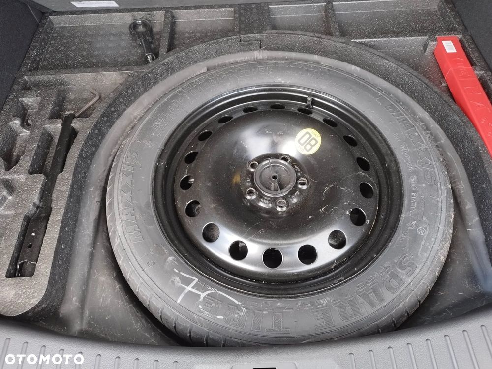 Ford Kuga 1.6 EcoBoost FWD Trend ASS - 24