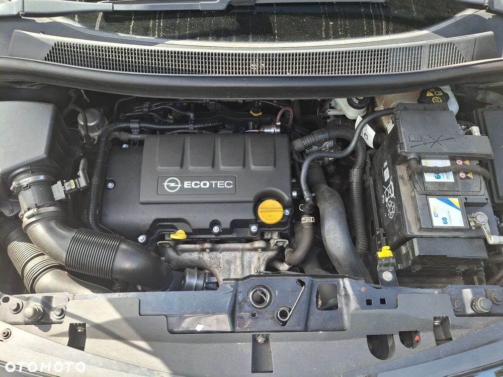 Opel Meriva 1.4 T Cosmo - 23