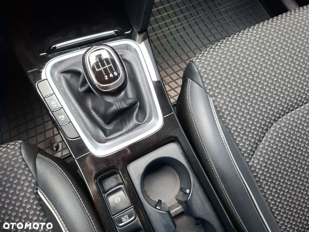 Kia XCeed 1.6 T-GDI L - 23