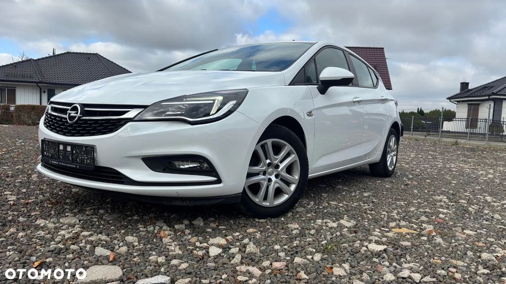 Opel Astra 1.4 Turbo Edition - 1