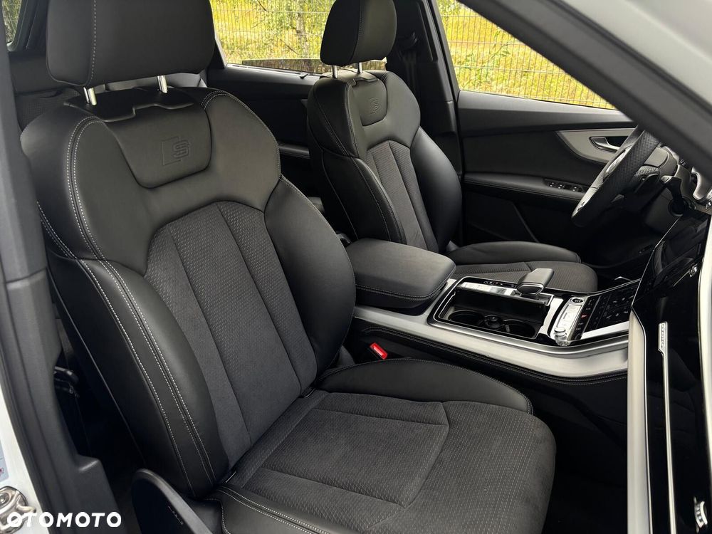 Audi Q7 - 19