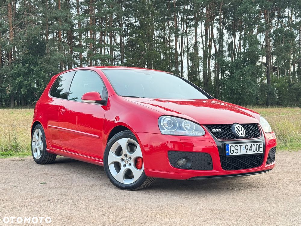 Volkswagen Golf - 5