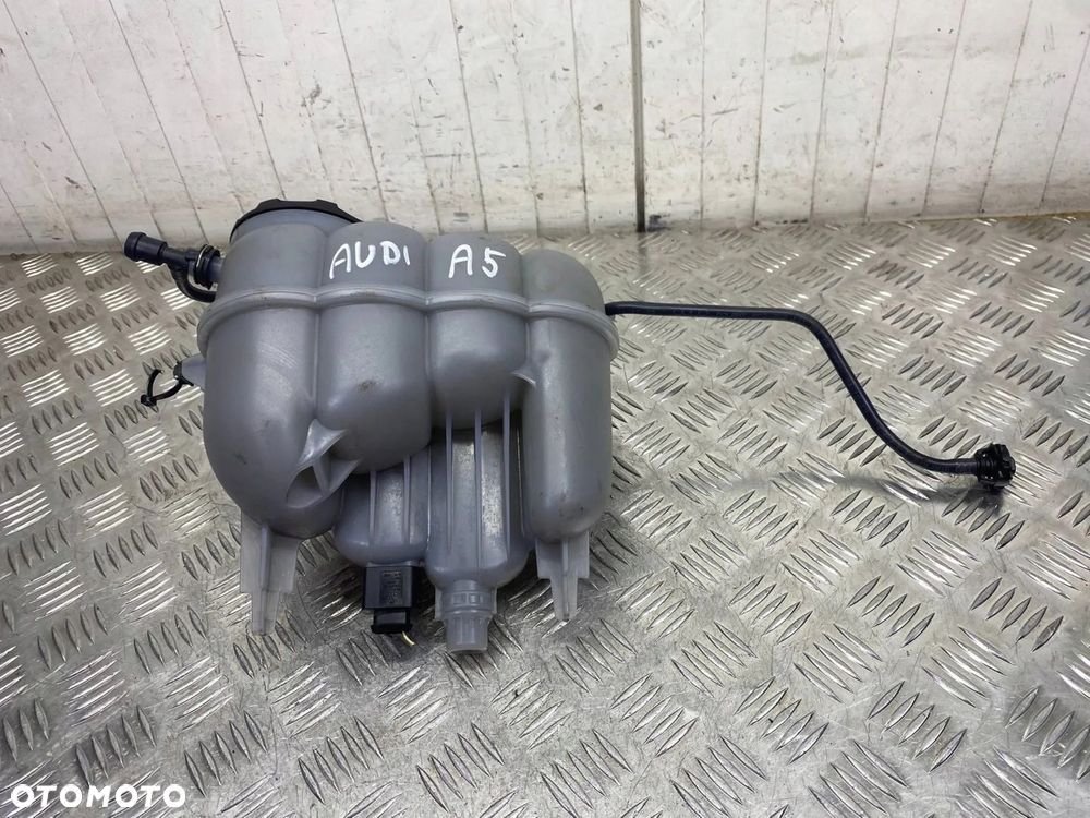 ZBIORNICZEK WYRÓWNAWCZY AUDI A4 B9 A5 F5 A6 C8 8W0121405L - 10