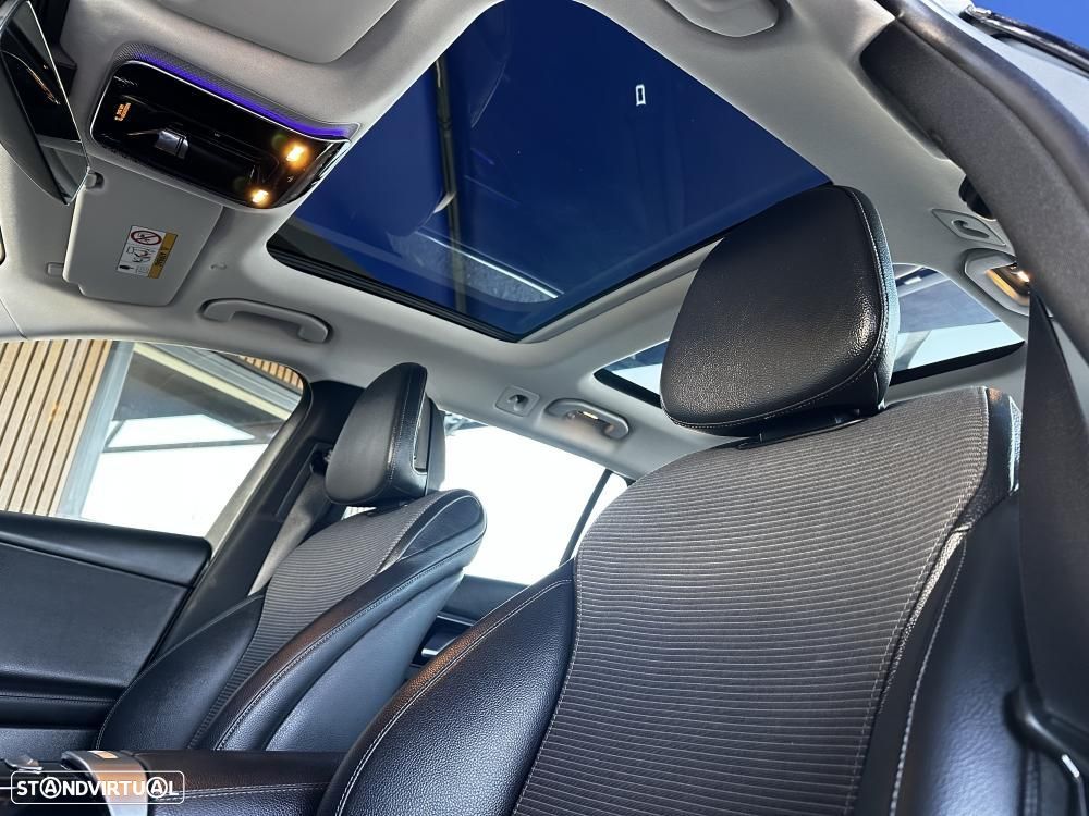 Mercedes-Benz C 300 e T 9G-TRONIC Avantgarde - 19