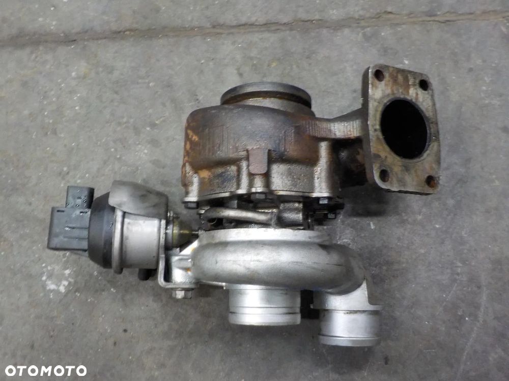CRAFTER 2.5 TDI ADBLUE TURBO TURBINA SPRĘŻARKA 076145701Q - 6