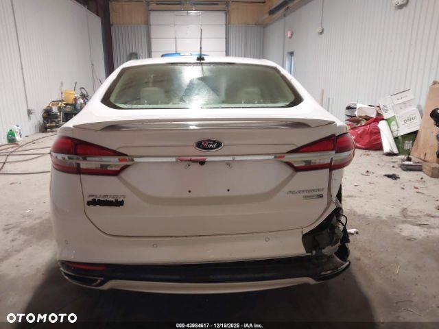 Ford Fusion 2.0 EcoBoost Titanium - 10