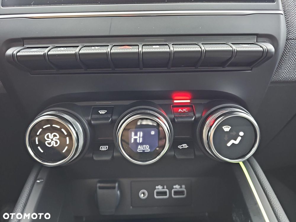 Renault Clio 1.0 TCe Techno - 22