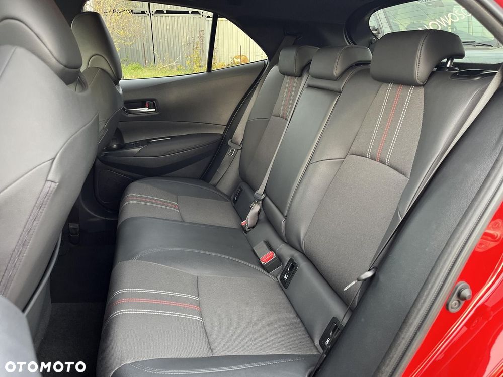 Toyota Corolla 2.0 Hybrid GR Sport - 19