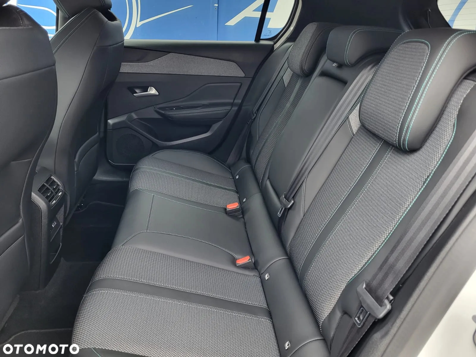 Peugeot 308 130 e-THP Stop & Start Allure - 12