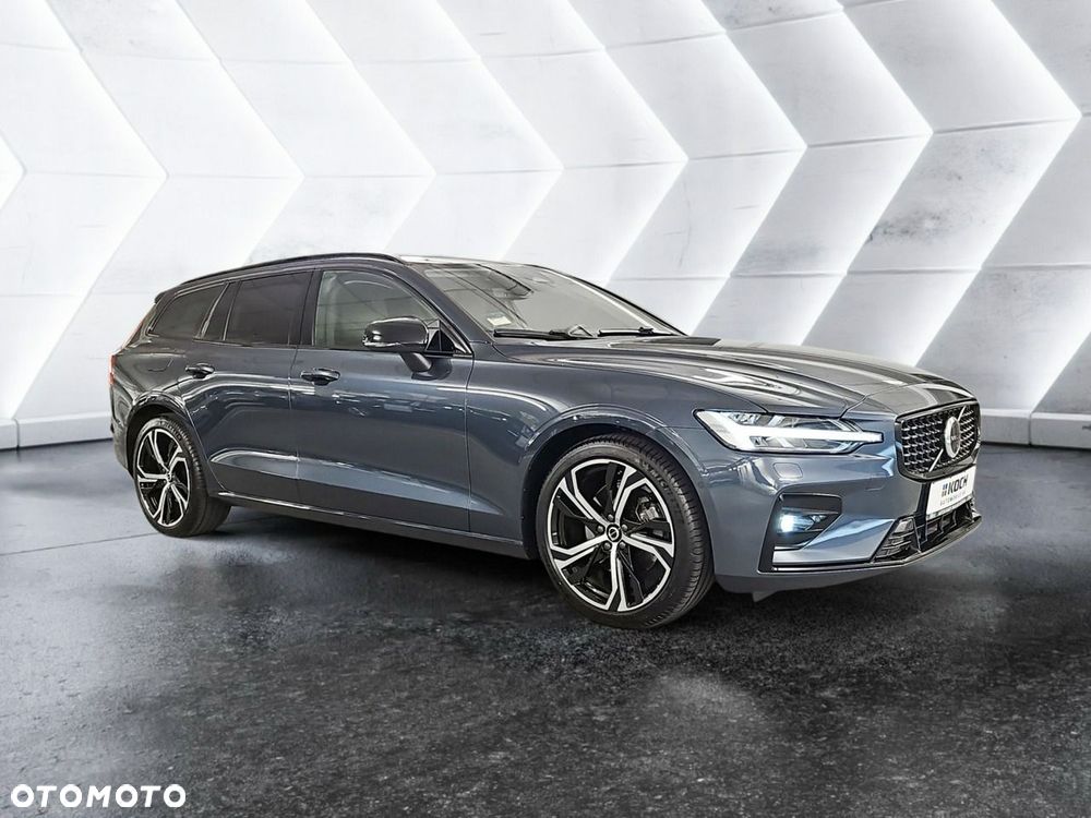 Volvo V60 B4 B Plus Dark - 4