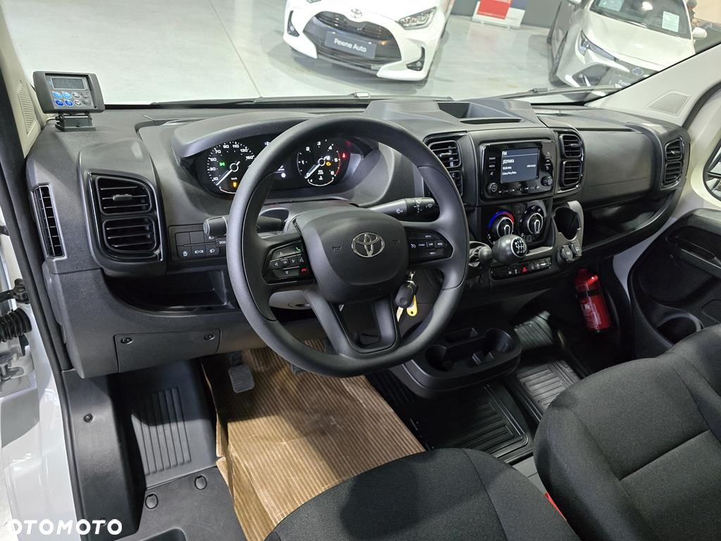 Toyota Proace Max - 9