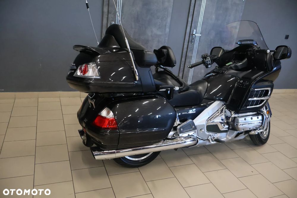 Honda GL - 4