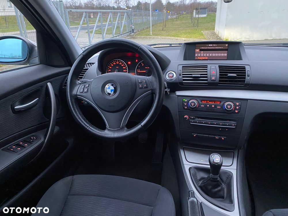 BMW Seria 1 118d DPF Edition Sport - 7