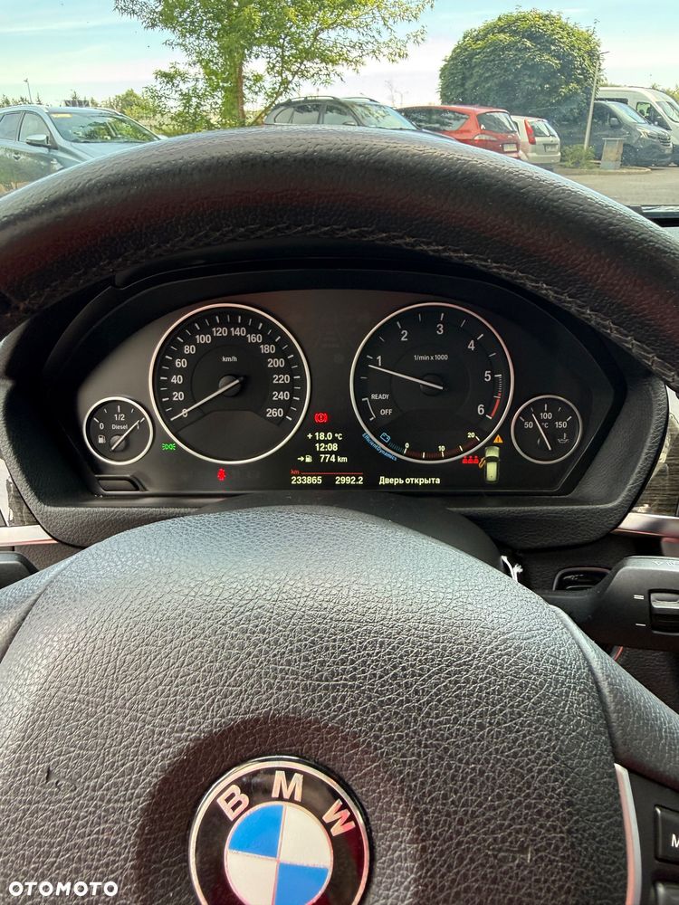 BMW Seria 3 318d - 8