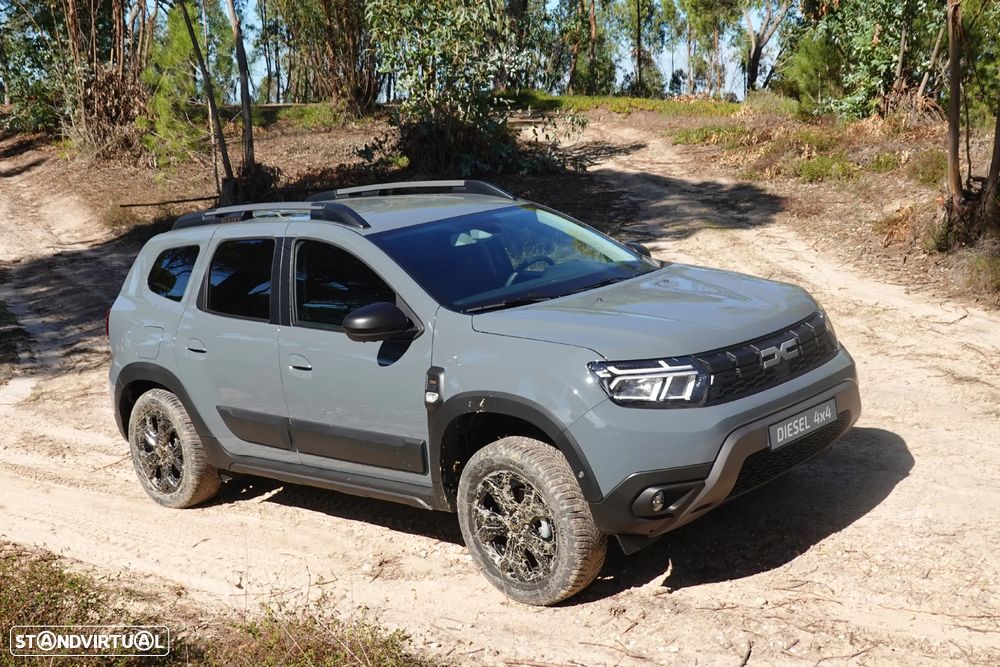 Dacia Duster 1.5 Blue dCi SL Extreme 4WD - 11
