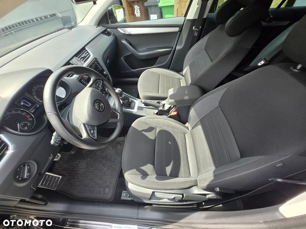 Skoda Octavia 2.0 TDI SCR Style - 4